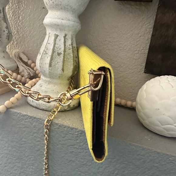 Louis Vuitton Epi Porte Tresor International Leather Trifold Long Wallet & Chain - Picture 4 of 16